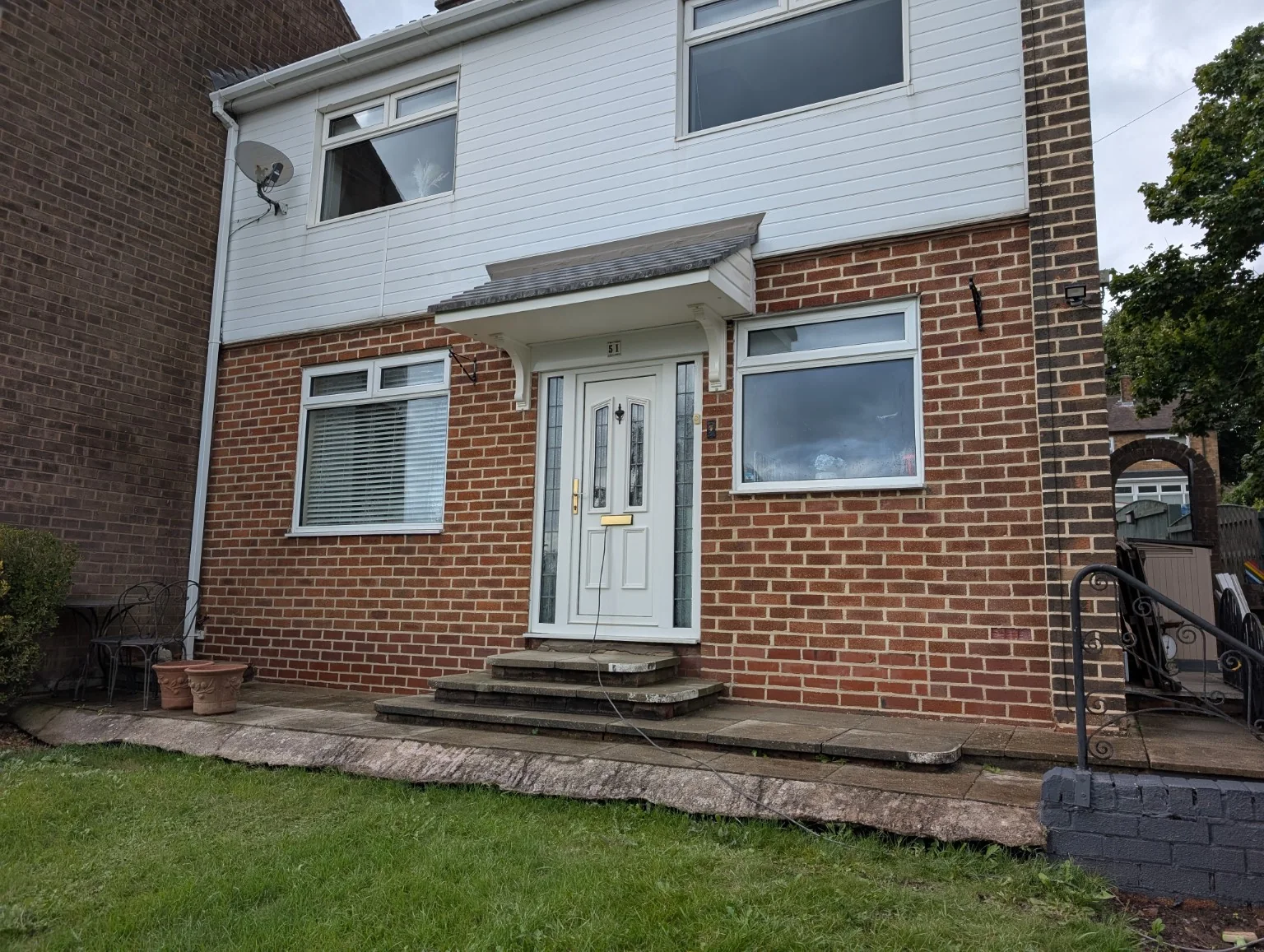 Brick house after full repointing by Classic Pointing